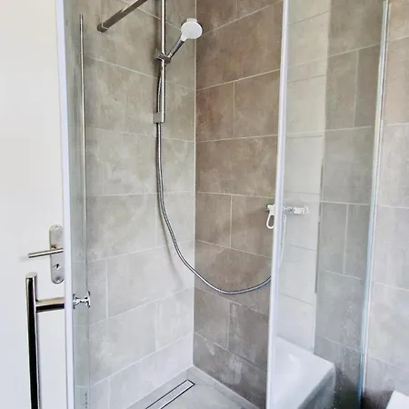 Stylish & Sunny Near River * Leipzig